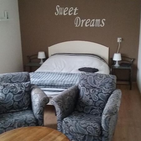 Bed En Breakfast En Bike Sommelsdijk Εξωτερικό φωτογραφία