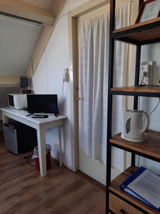 Bed En Breakfast En Bike Sommelsdijk Εξωτερικό φωτογραφία